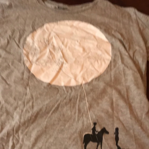 Does he lasso the moon for you? - Picture 1 of 3